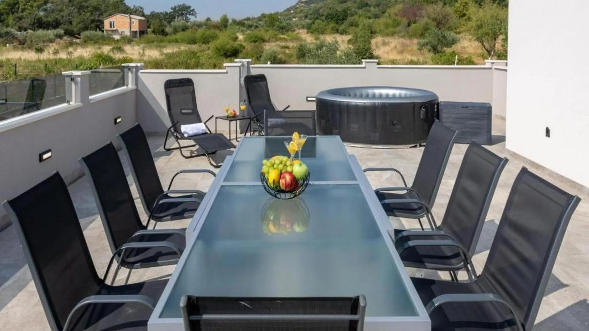 Elegant Oasis Villa With Pool,Jacuzzi And Relaxing Area Kastel Novi