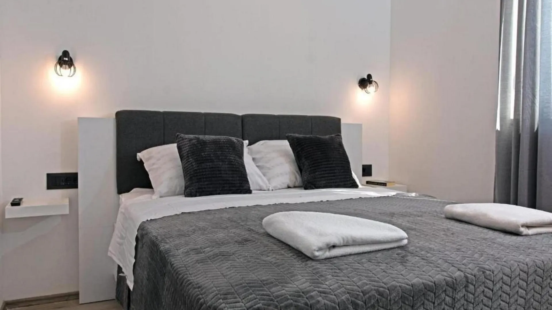Elegant Oasis Villa With Pool,Jacuzzi And Relaxing Area Kastel Novi
